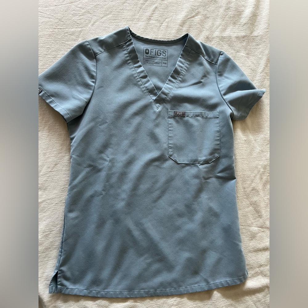 Figs Dusty Blue Catarina XXS top